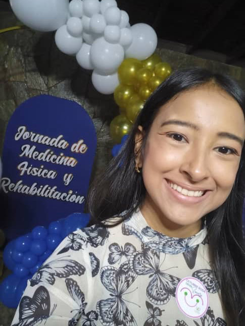 Emely Alejandra Madera Bolivar